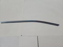 Бархотка двери Nissan Qashqai J11 правая 82820-HV00A на складе