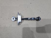 Ограничитель двери mitsubishi outlander 3 gf 2012-2022 перед. лев.