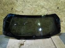 Стекло двери багажника Toyota RAV4 50 XA50 2020+ (OEM 68105-42330) — общий вид детали на складе