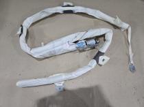 Шторка безопасности Toyota RAV4 50 правая OEM 73910-0R050