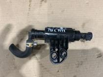Форсунка омывателя фар Hyundai Tucson TL правая OEM 98645-D9200 — вид спереди, упаковка