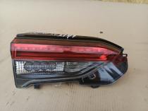 Фонарь в крышку багажника toyota rav4 50 xa50 2018- задн. лев.