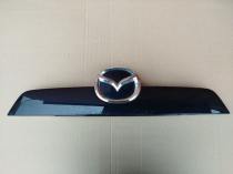 Оригинальная задняя накладка багажника Mazda CX-5 1 KE KT02-50-810 в хорошем состоянии