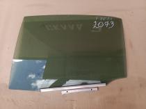 Заднее левое стекло двери Toyota Camry 70 XV70 OEM 6811433290 крупный план