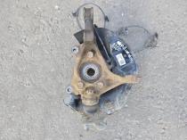 Поворотный кулак правый Toyota Corolla Cross 2020- OEM 07412-F1010 общий вид