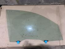 Стекло двери переднее правое Mitsubishi Outlander 3 GF 2012-2022 (OEM 5903A031)