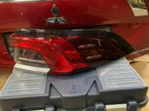 Задний правый фонарь в крыло Toyota Corolla E210 81551-02D11 общий вид