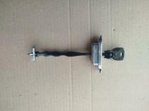 Ограничитель двери задний правый Nissan X-Trail T32 2013-2021 OEM 824304CL0A общий вид