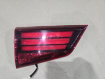 Левый фонарь багажника Mitsubishi Outlander 3 8332A759 (лицевой ракурс)