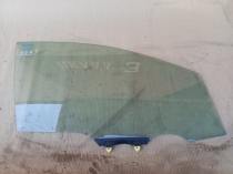 Стекло двери toyota corolla e210  2020- перед. прав.